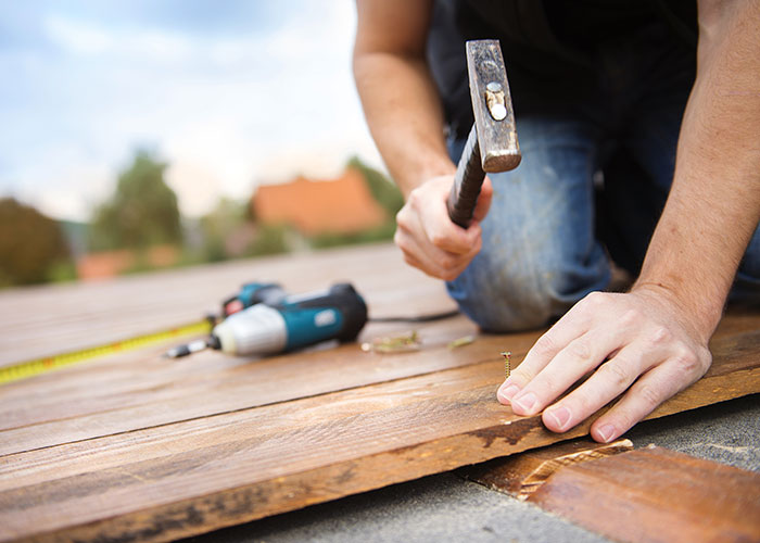 handyman fixing